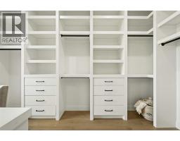 645 36 Street SW - photo 27