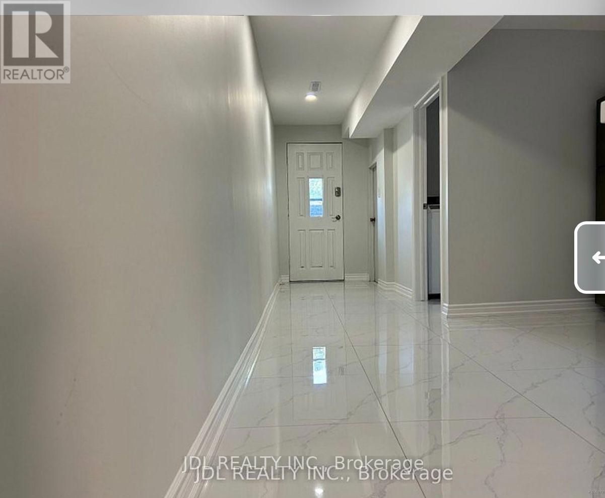 BEDROOM A BSMT - 13 PAWNEE AVE AVENUE, Toronto (Pleasant View) — photo 3