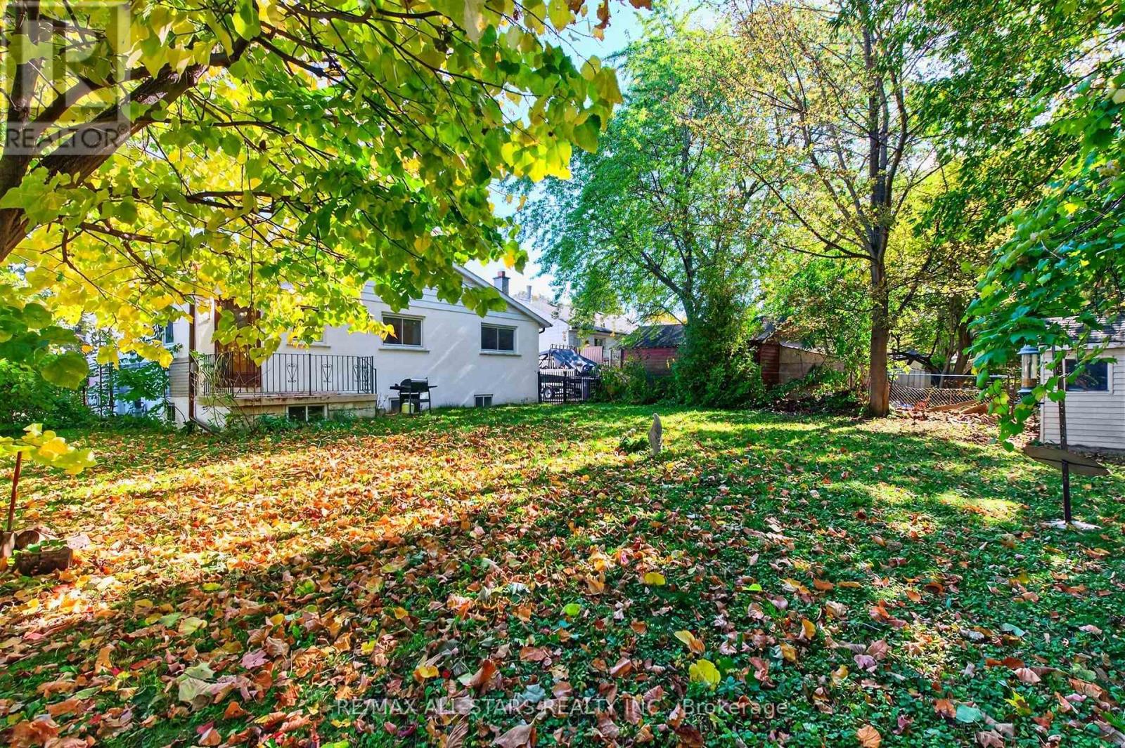 12 Adanac Drive, Toronto, ON photo 41