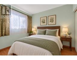 12 Adanac Drive, Toronto, ON M1M2E4 Photo 26