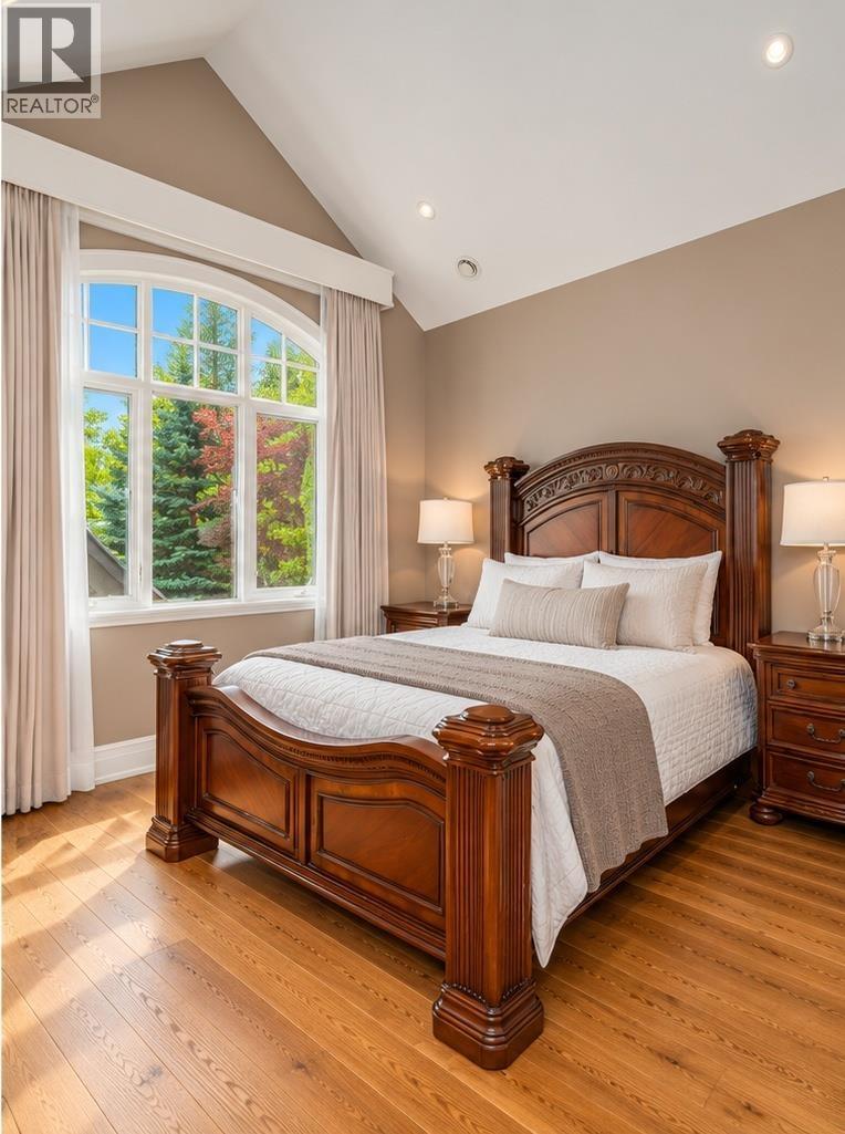 2638 QUEENS AVENUE, West Vancouver - Image 1