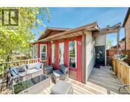 52 Beacham Road NW - photo 2