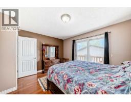 52 Beacham Road NW - photo 12