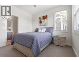 82 Dieppe Drive SW - photo 29