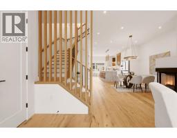2229 36 Street SW - photo 6