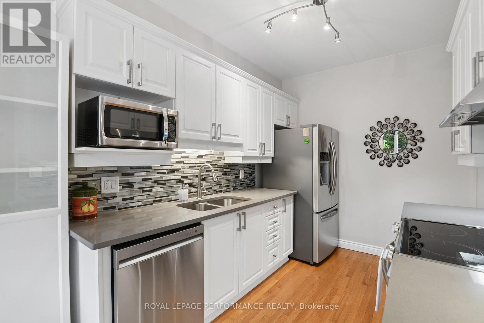 14 Windeyer Crescent