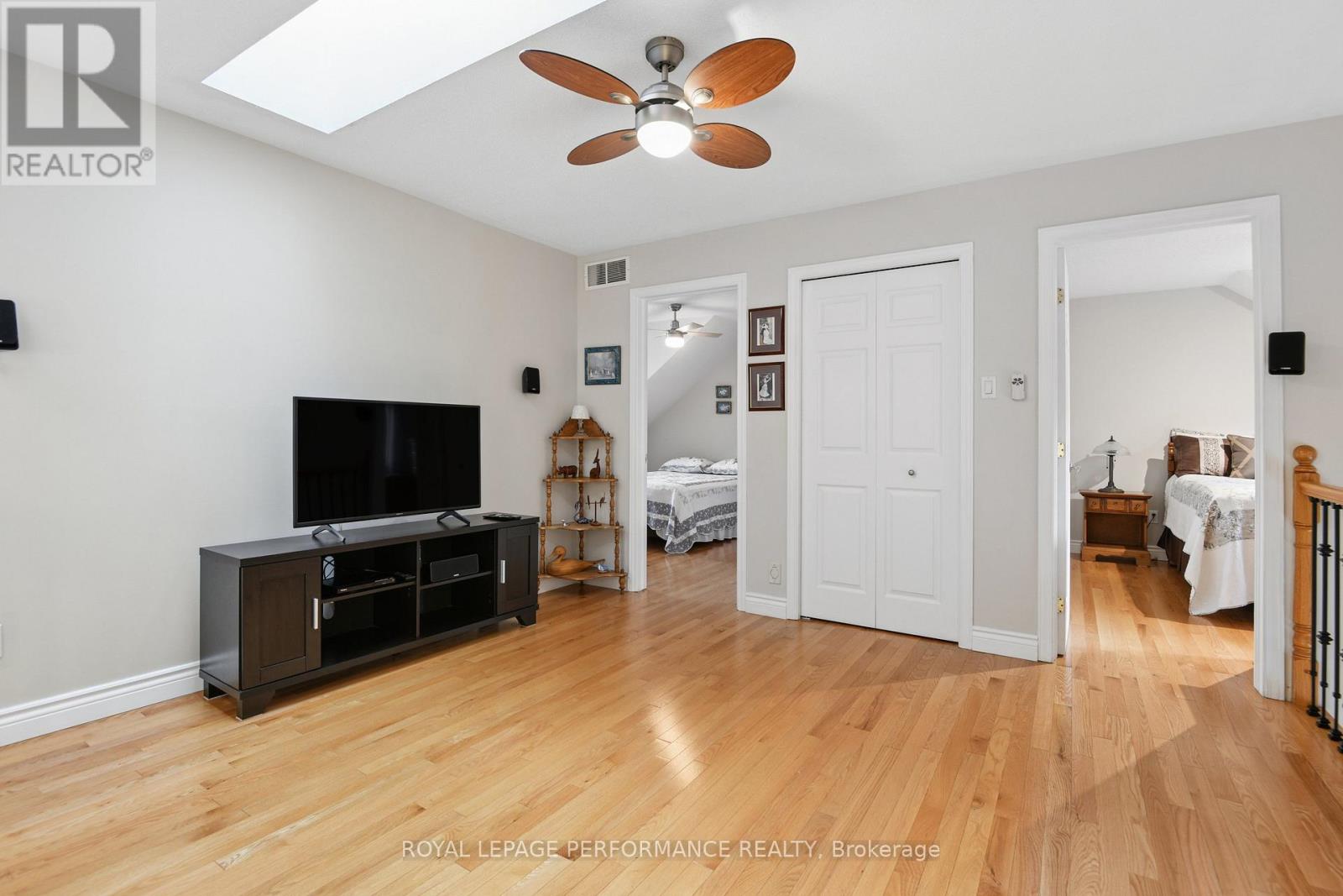 14 Windeyer Crescent