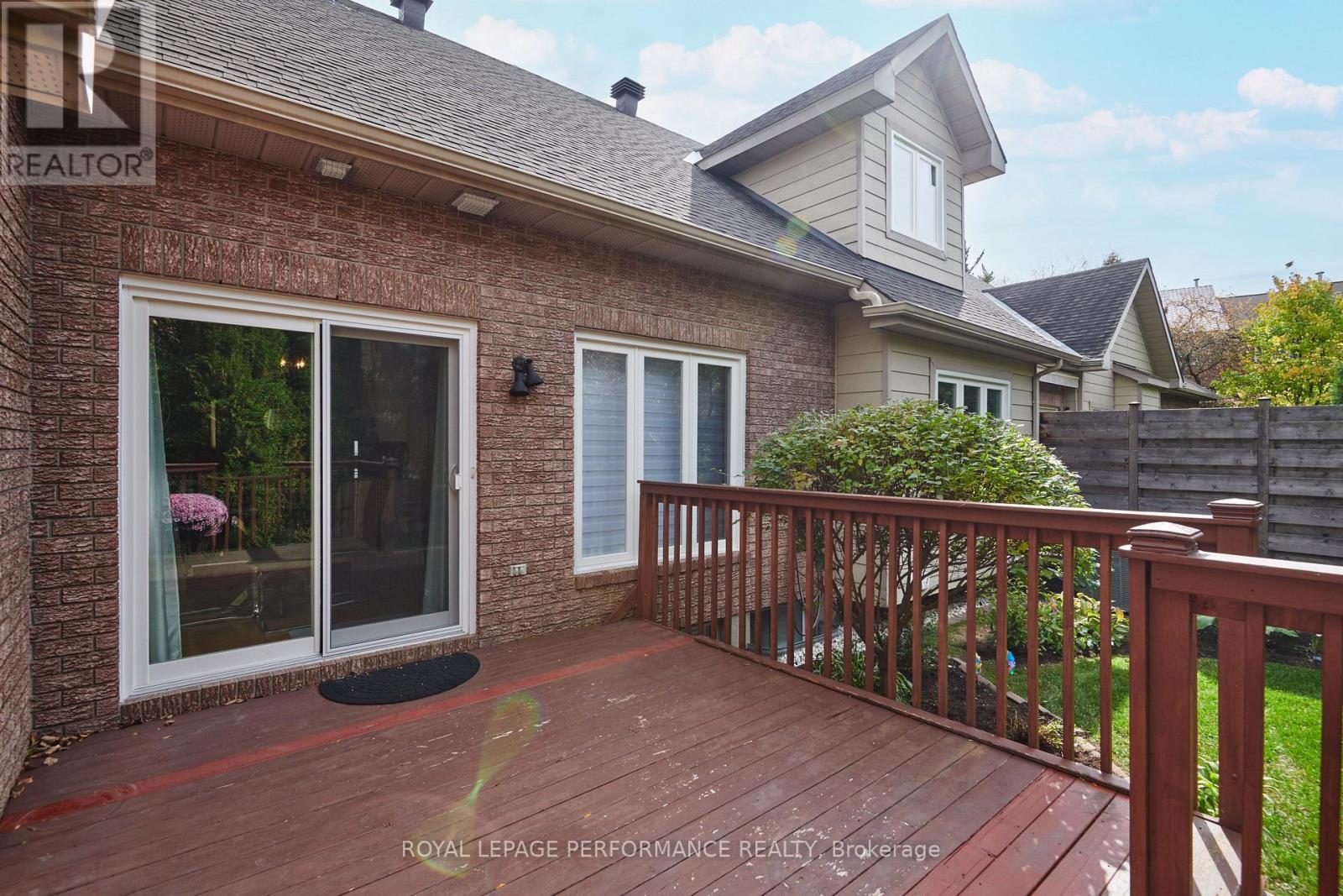 14 Windeyer Crescent