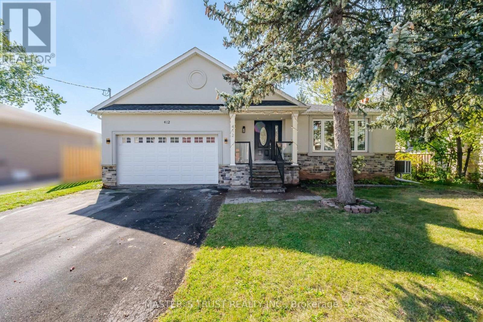 412 Sandmere Place, Oakville, ON photo 2