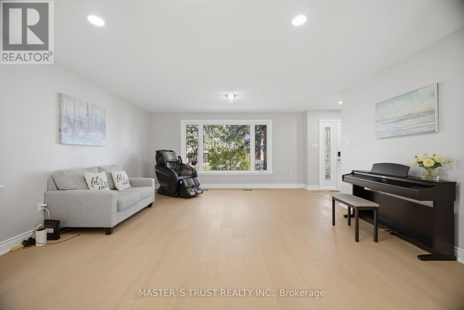 412 Sandmere Place, Oakville, ON photo 6