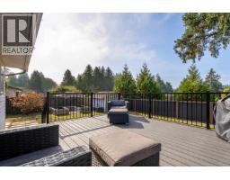 5617 Curtis Place, Sechelt, BC V7Z0R9 Photo 20