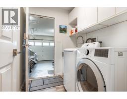 5617 Curtis Place, Sechelt, BC V7Z0R9 Photo 25