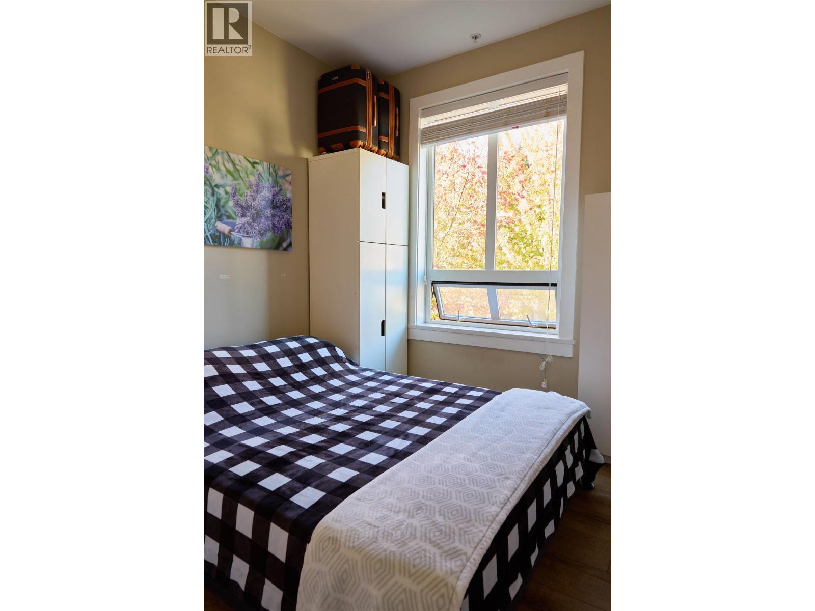 Photo of 220 12460 191 STREET 21