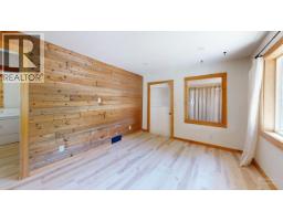 283 Wellington Avenue, Warfield, BC V1R2K9 Photo 14