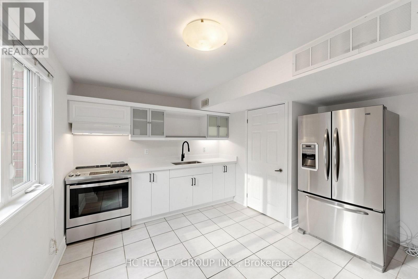 43 Randolph Drive, Vaughan, ON photo 43
