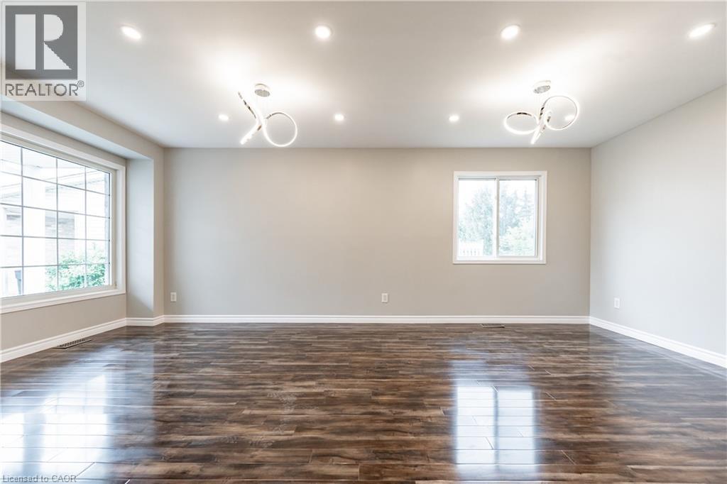48 WHITE SANDS (UPPER) Court Unit# Upper, Kitchener — photo 6