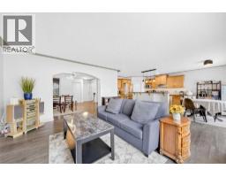15 Sherwood Common NW - photo 25