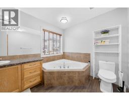 15 Sherwood Common NW - photo 37