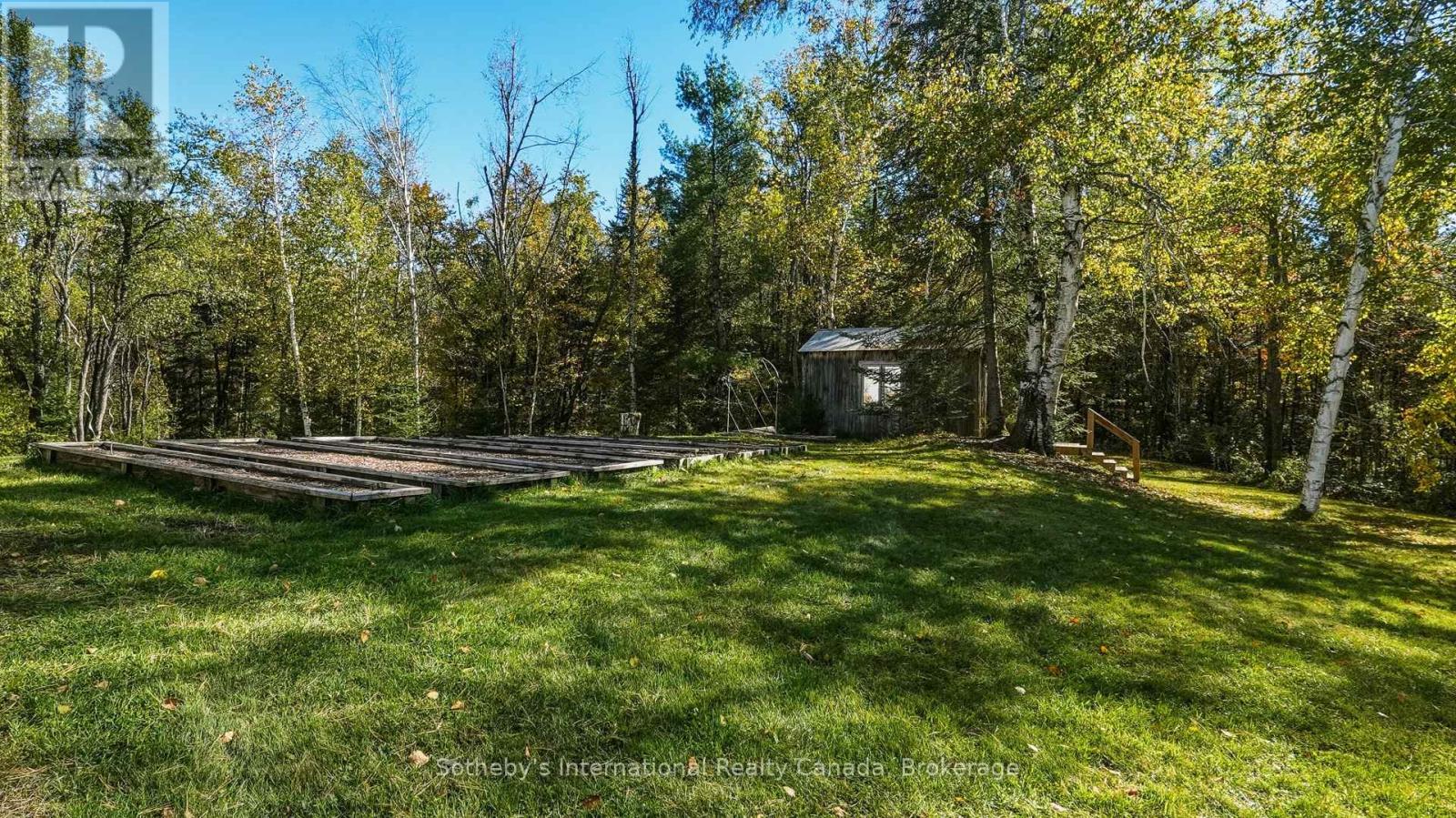 1229 Miriam Drive — photo 38