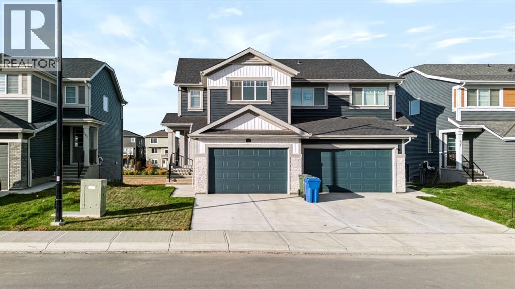 529 Chelsea Gardens, Chestermere