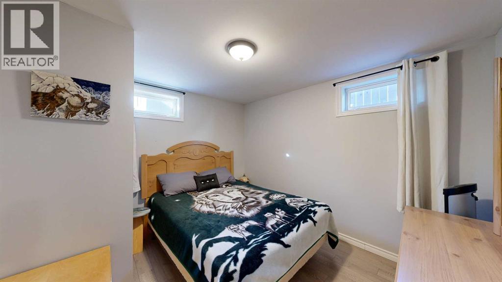 Listing photo – 4002 58 Street, Stettler
