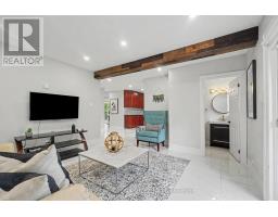 1902 Featherston Drive, Ottawa, ON K1H6P5 Photo 13