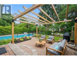 1902 Featherston Drive, Ottawa, ON K1H6P5 Photo 23