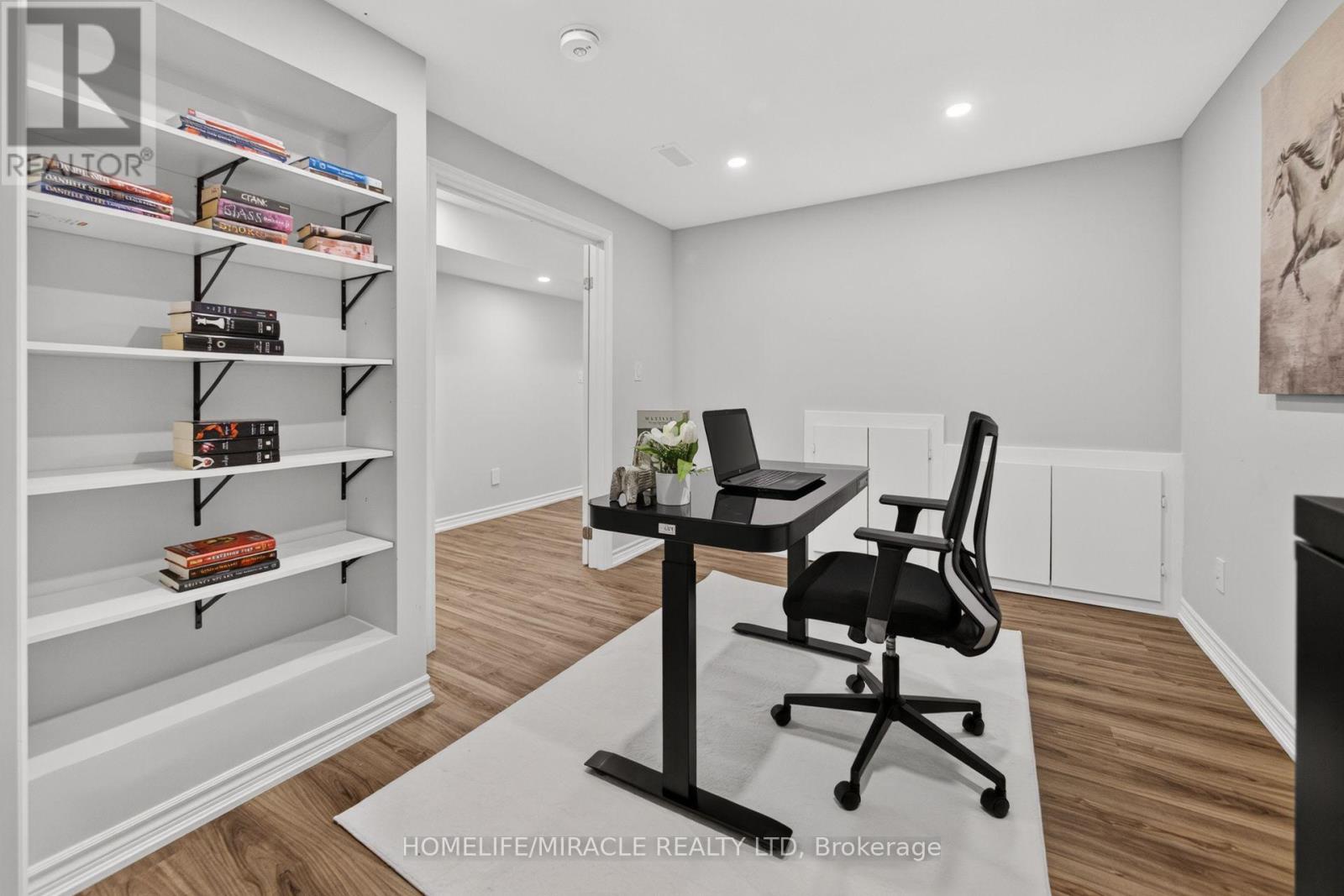 41 KINGSVIEW DRIVE - 46