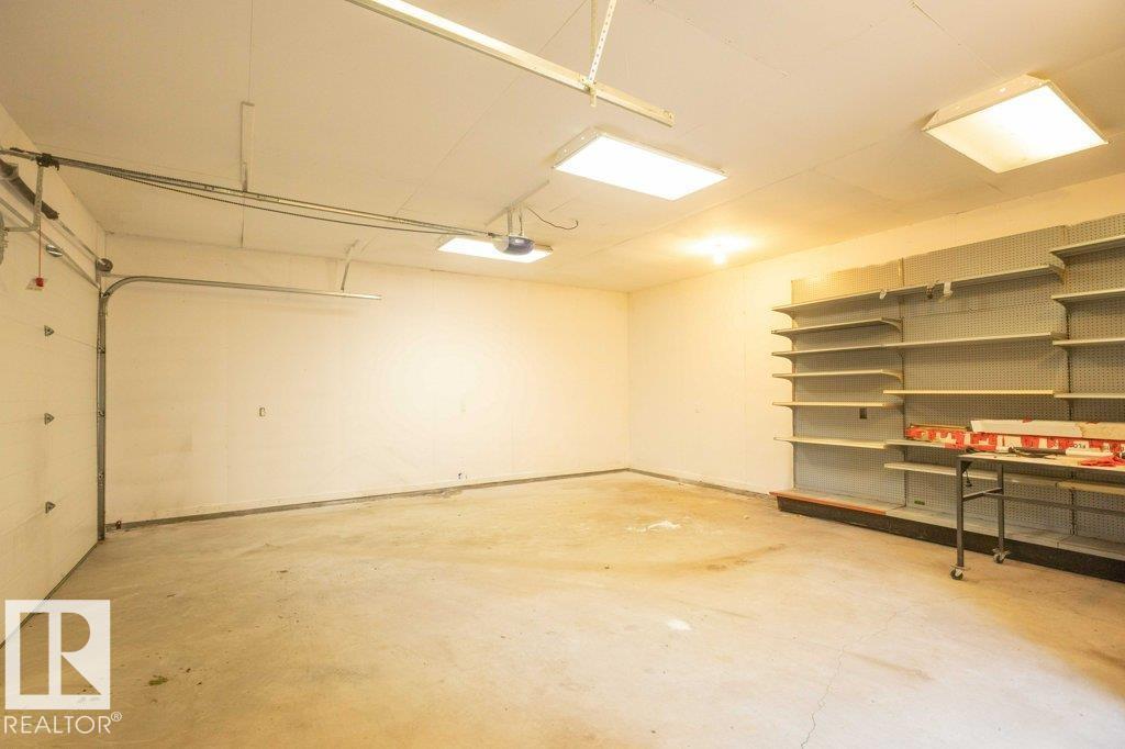 10120 104 ST - 23