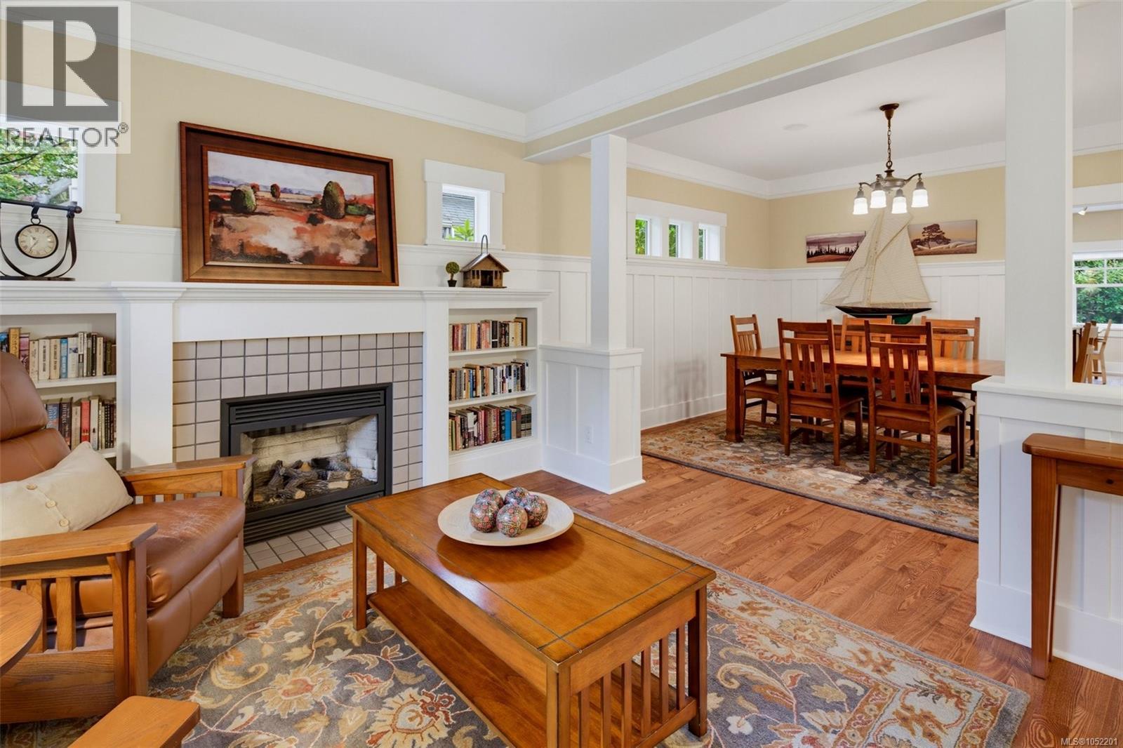  2171 Bartlett Avenue, Oak Bay