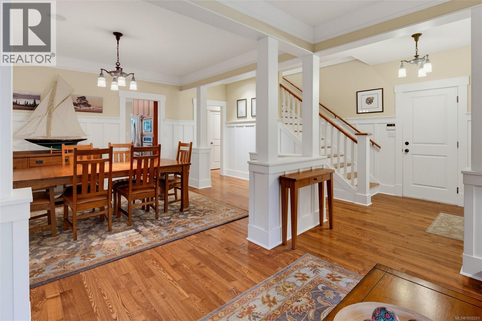  2171 Bartlett Avenue, Oak Bay