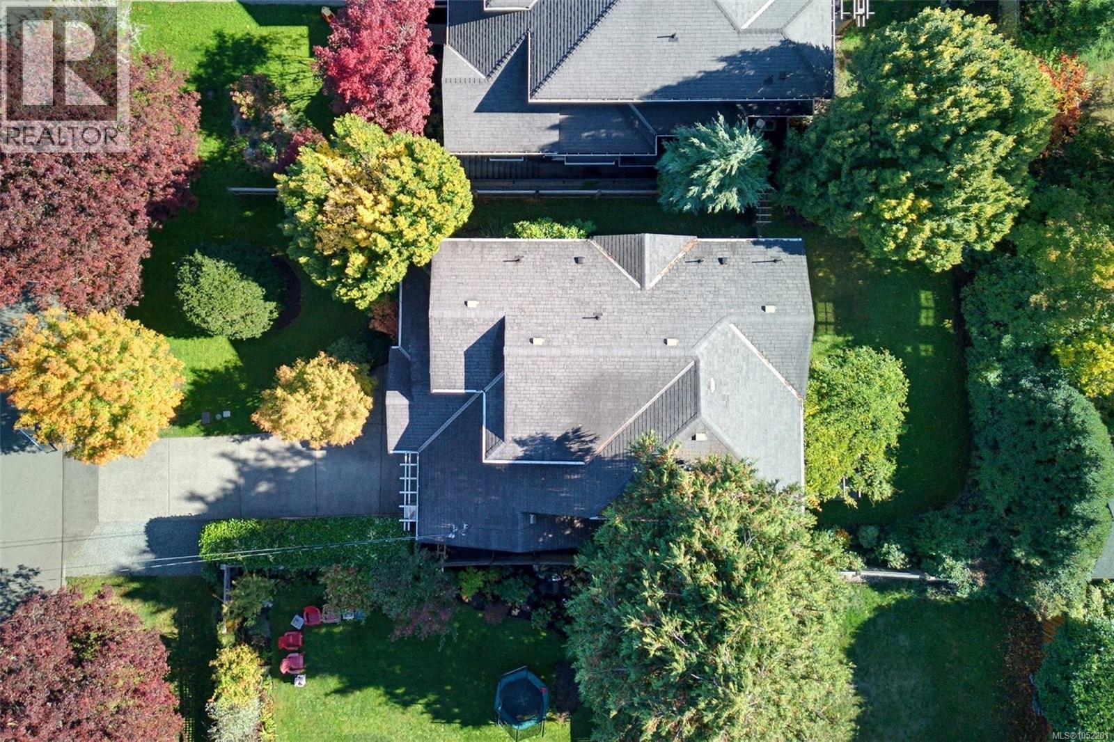 2171 Bartlett Ave - 8