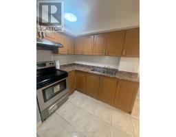 Bsmt - 8 Fullerton Crescent, Markham, ON L3R3G5 Photo 9