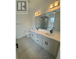 12 Sweet Pear Street, Markham, ON L6C3M3 Photo 9