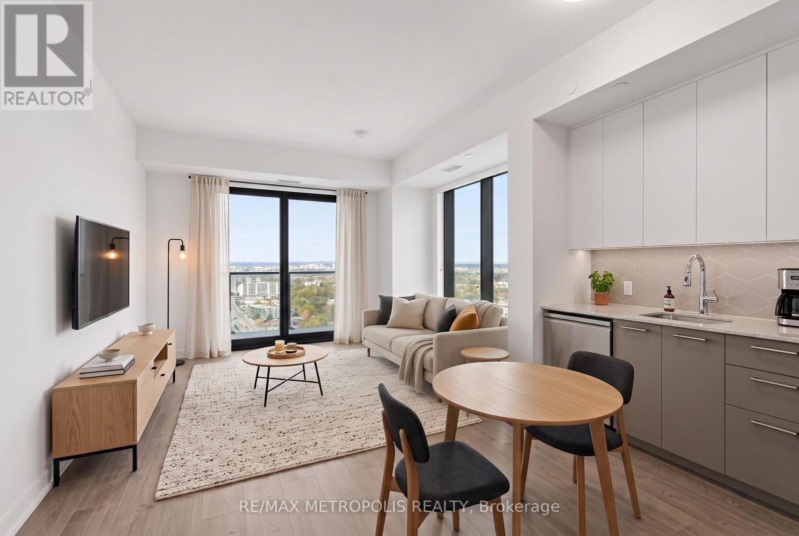 30 Francis Street — photo 2