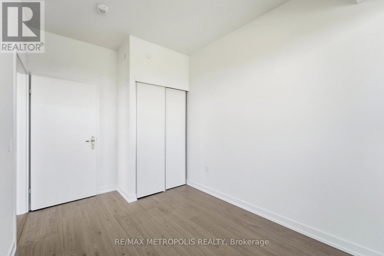 30 Francis Street — photo 11
