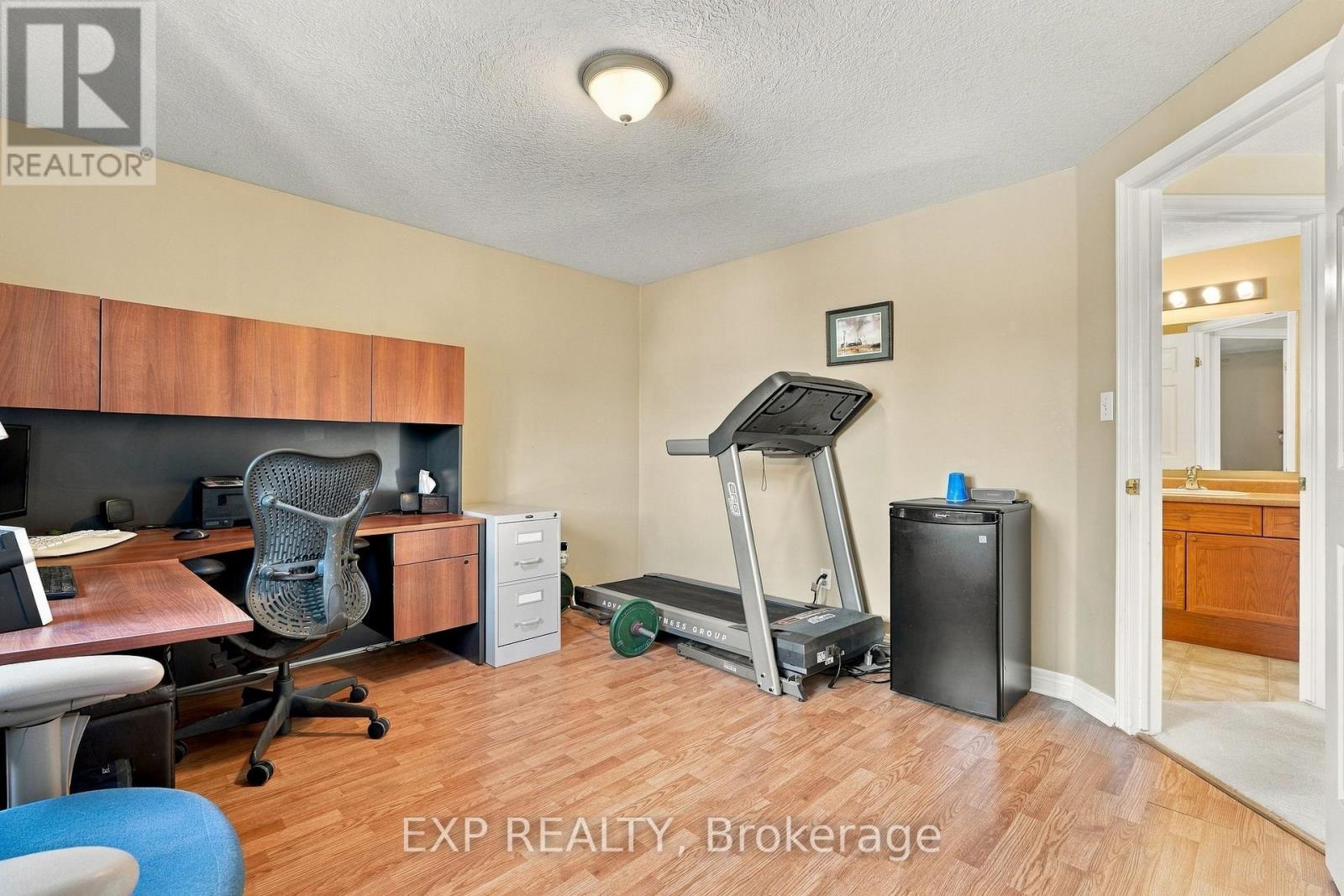 99 STIEFELMEYER Crescent, Wilmot, ON photo 20