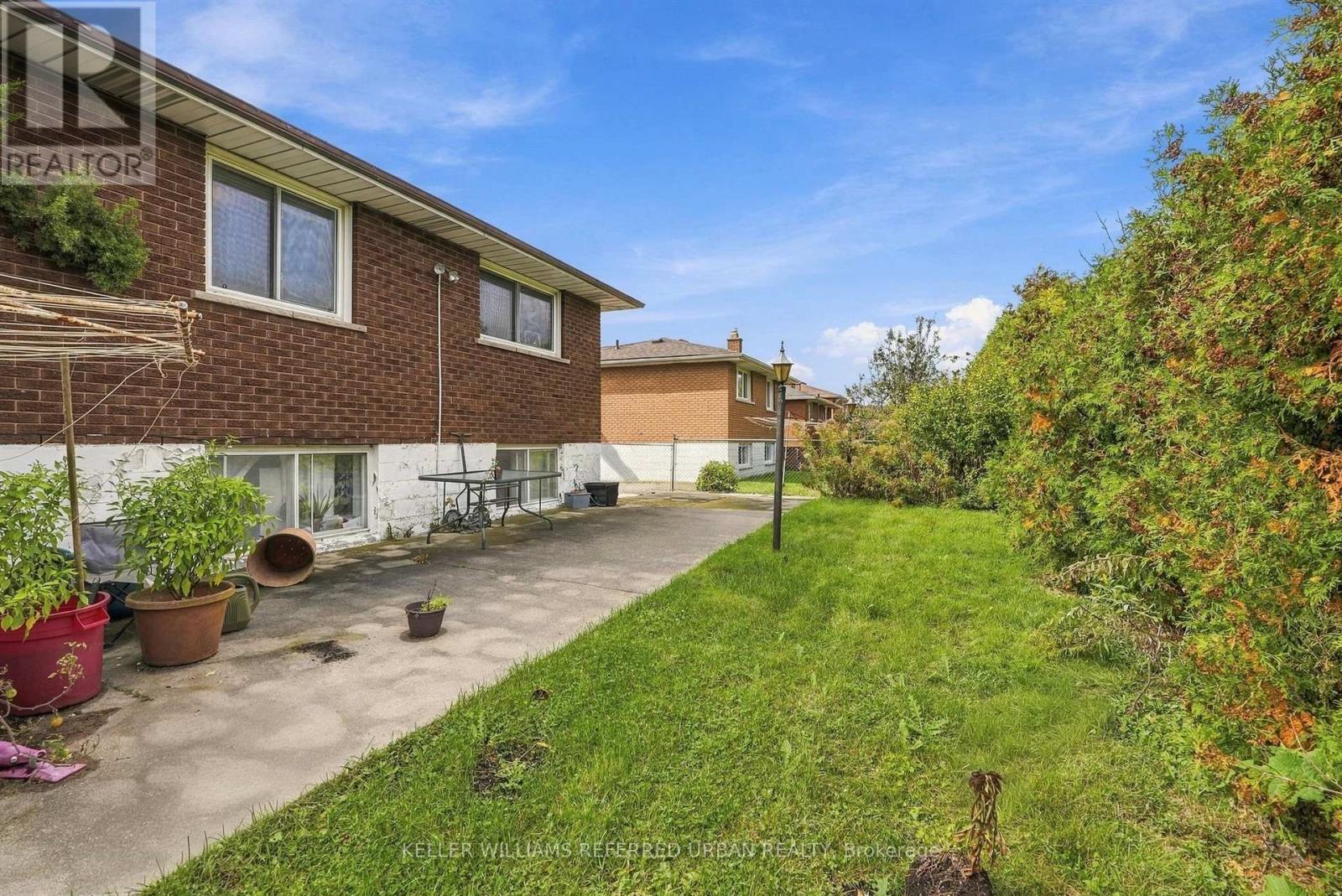 128 Hadeland Avenue, Hamilton, ON photo 17