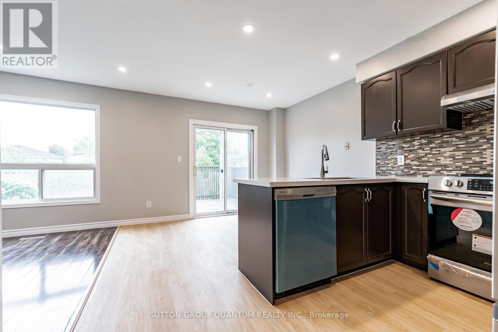 UPPER - 48 WHITE SANDS COURT, Kitchener — photo 7