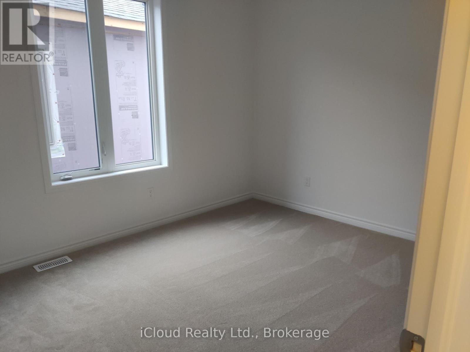 26 MILT SCHMIDT STREET, Kitchener — photo 6