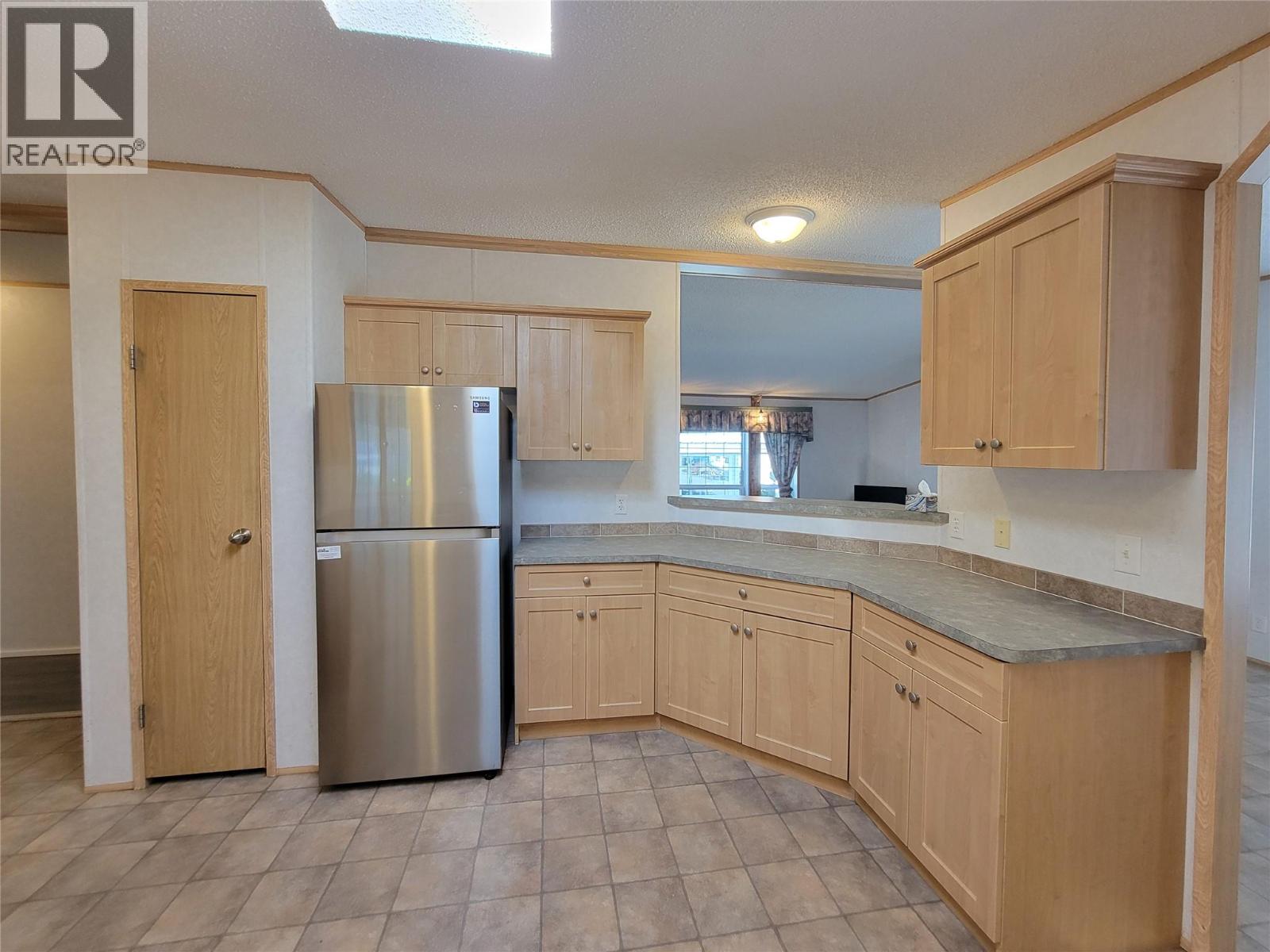 13 1518 Highway 3A Other, Keremeos