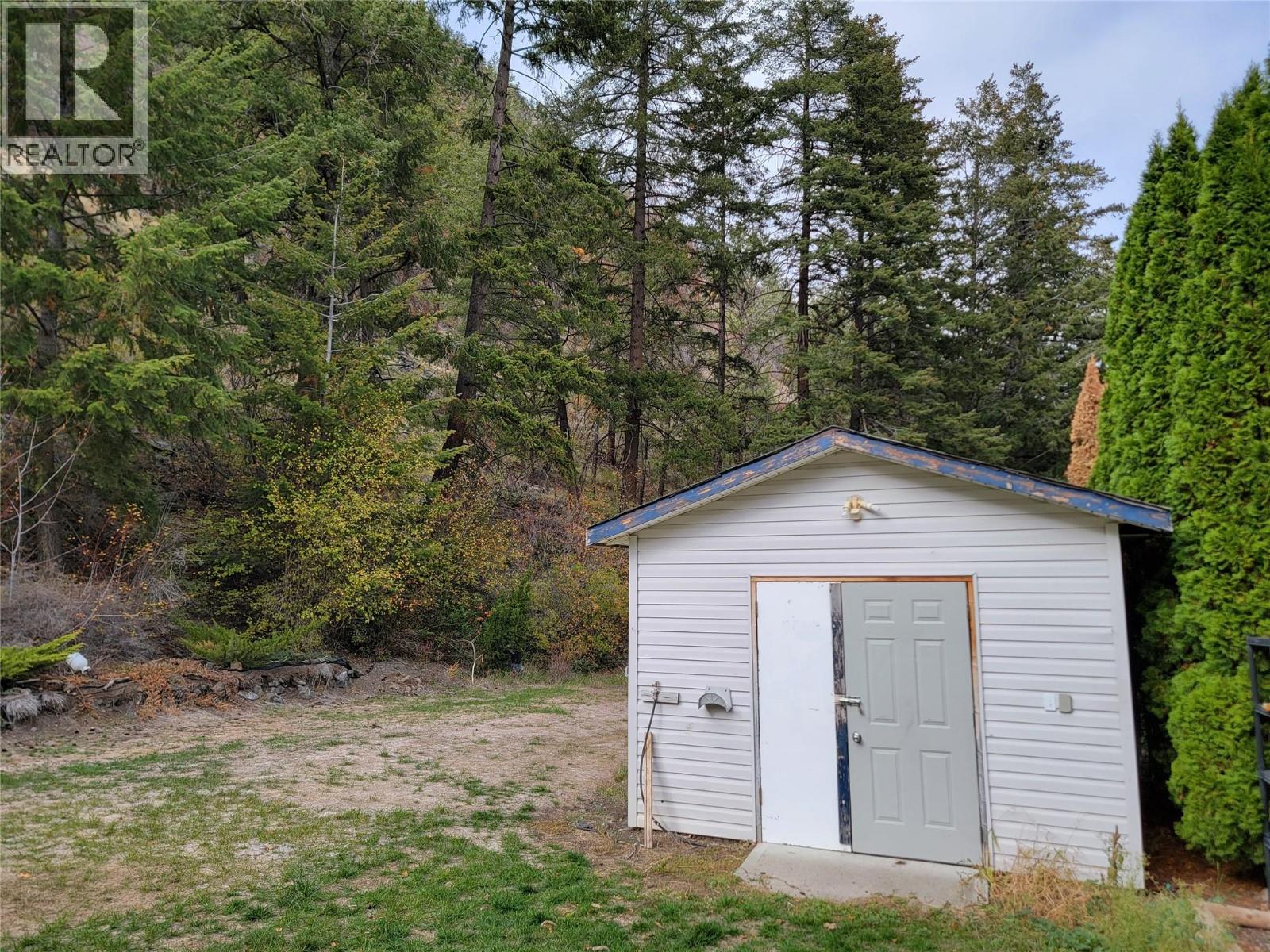13 1518 Highway 3A Other, Keremeos