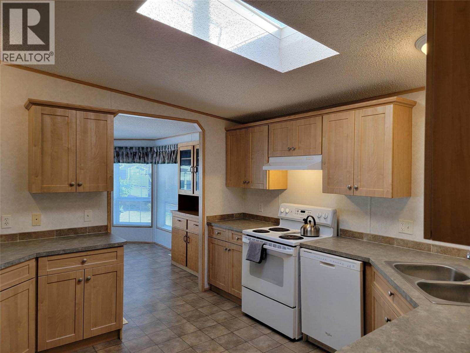 13 1518 Highway 3A Other, Keremeos