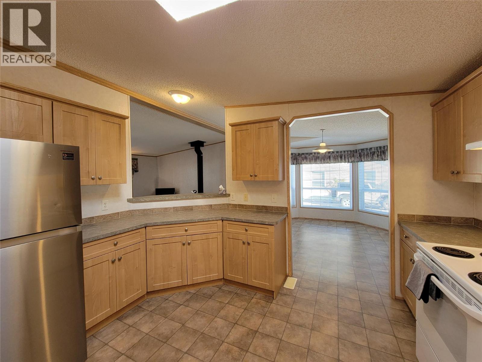 13 1518 Highway 3A Other, Keremeos