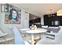 1902 - 381 Front Street, Toronto, ON M5V3R8 Photo 14