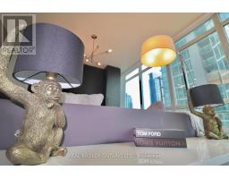 1902 - 381 Front Street, Toronto, ON M5V3R8 Photo 20