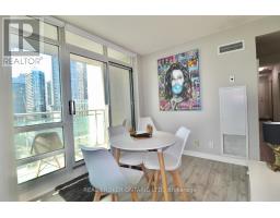 1902 - 381 Front Street, Toronto, ON M5V3R8 Photo 9