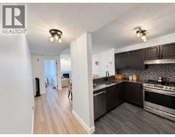 504 137 W 17th Street, North Vancouver, BC V7M1V5 Photo 8