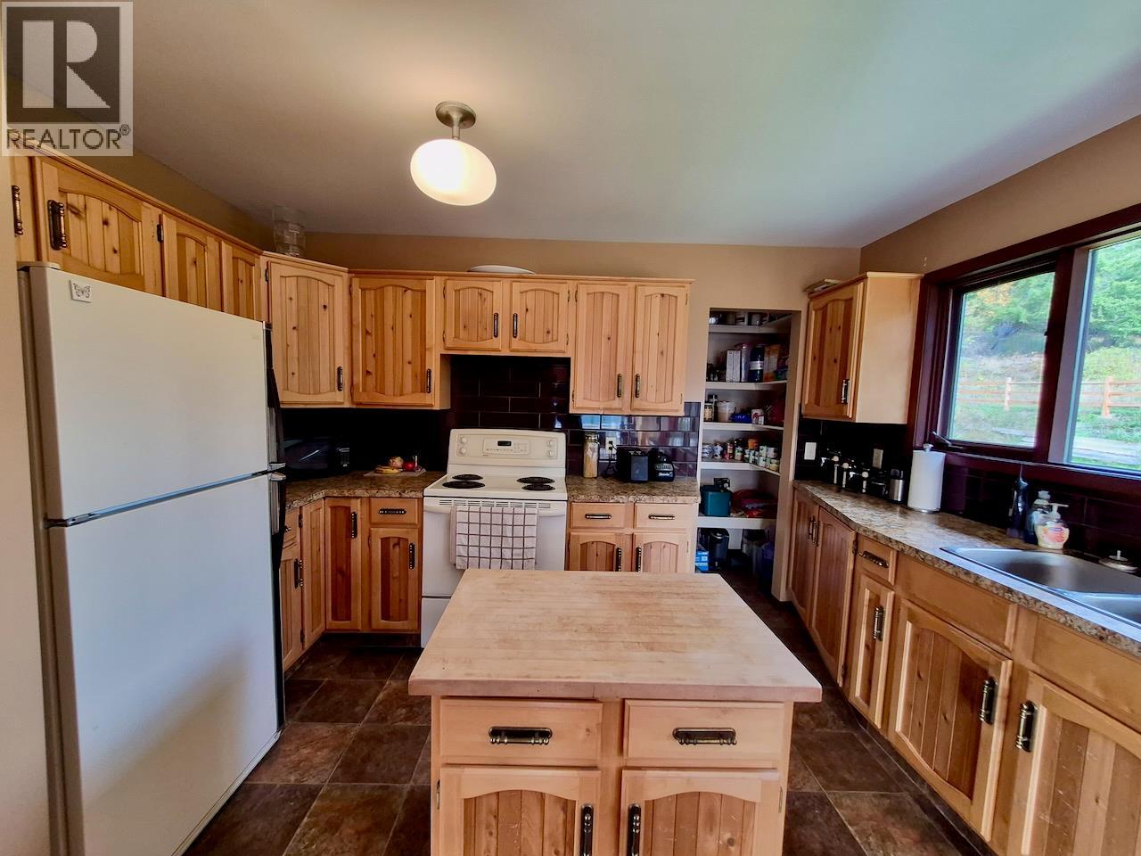 3831 AARON Road, Bonnington - Image 1