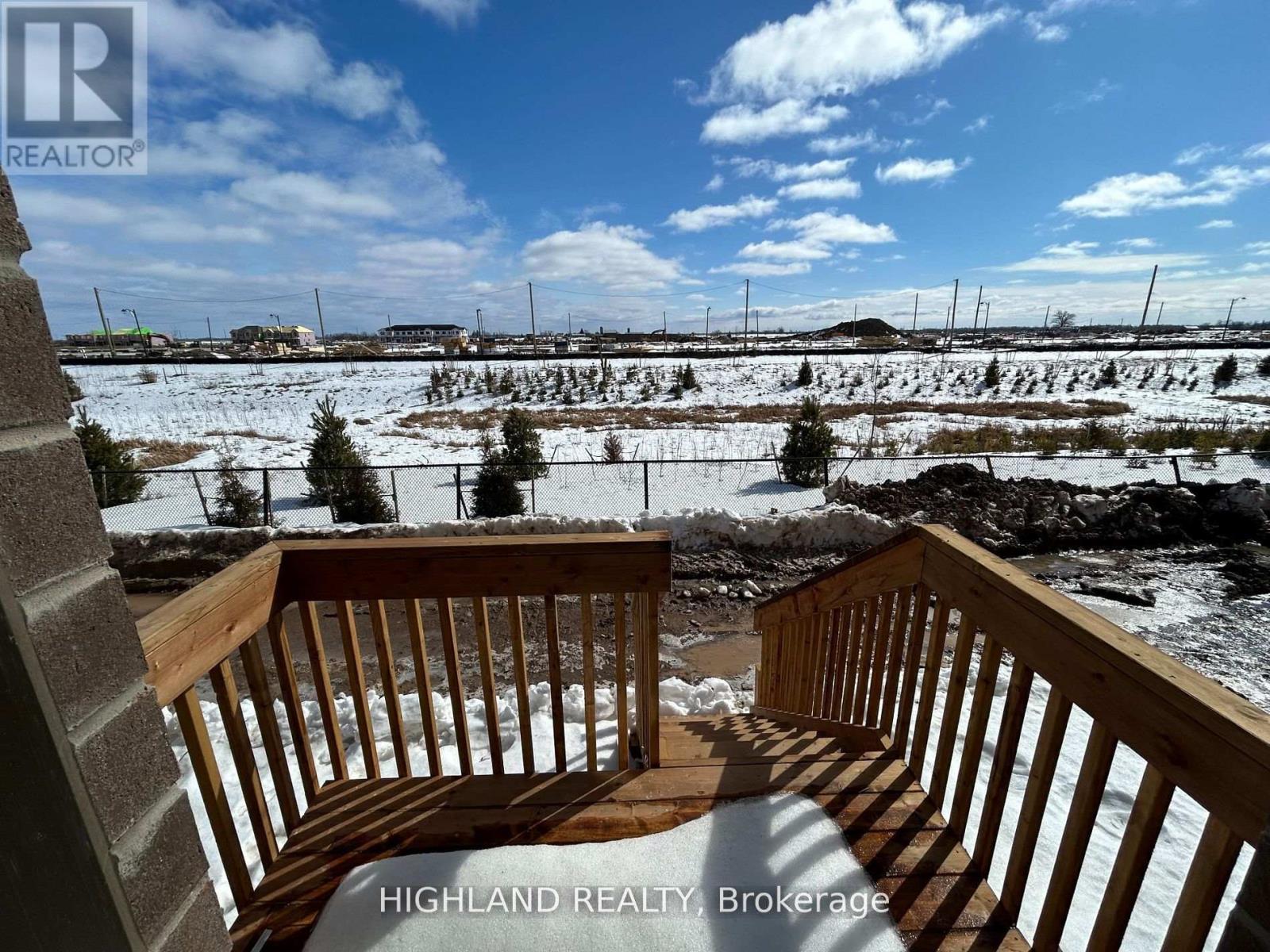 1186 Stacey Crescent — photo 17